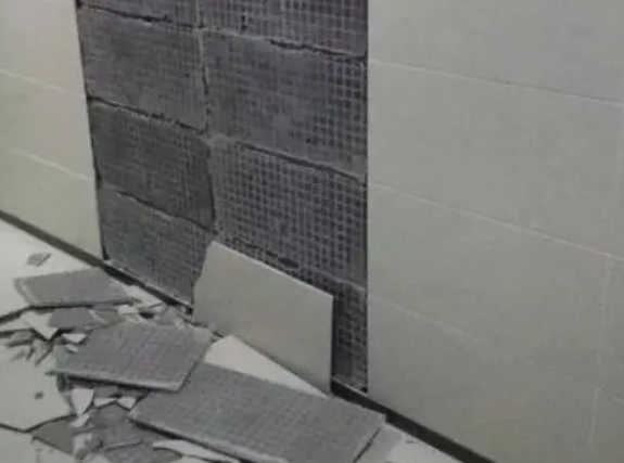 仙游瓷砖空鼓维修公司分享下仙游墙砖松动维修的知识